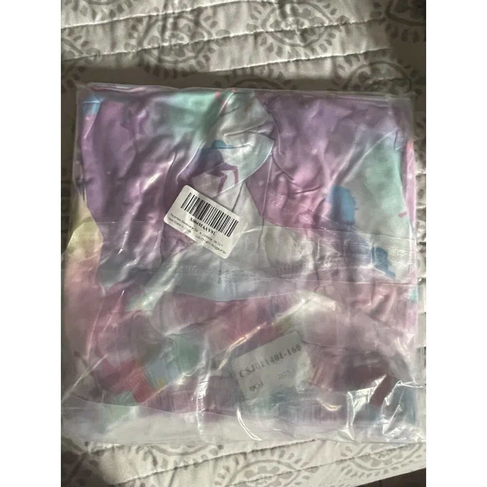 Unbranded type polyester